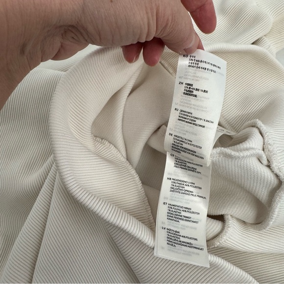 Varley  Vine Women's Size L Ivory Cream Half Zip Pullover Sweatshirt Quarter Zip - Picture 10 of 13